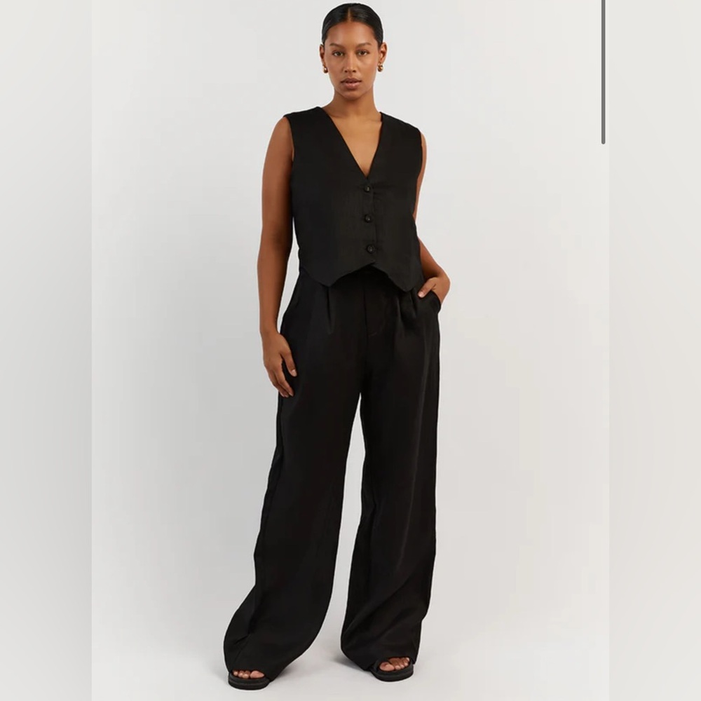 Dissh Women's Black Linen Pants / 12